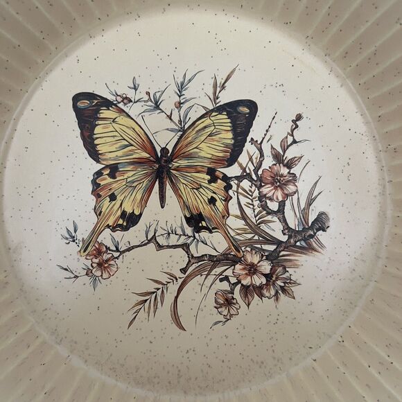 Vintage Treasure Craft Pottery 1970’s Butterfly 11” Round Baking Dish - Picture 2 of 7